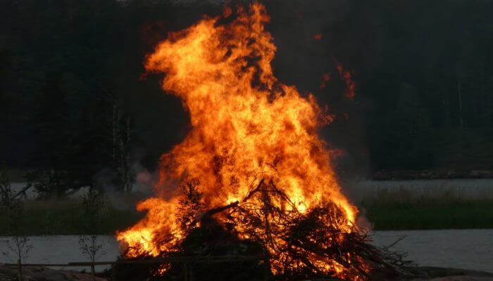 Campfire Finland Midsummer